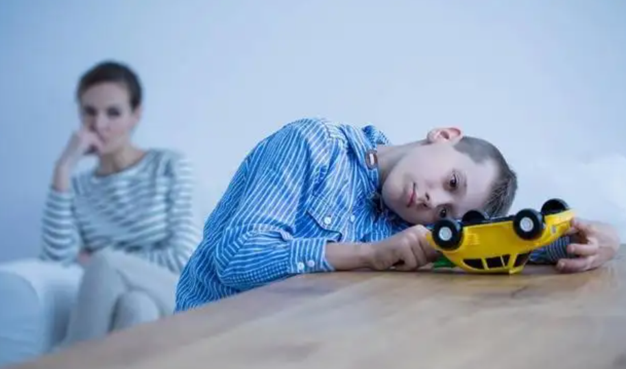 孤獨癥譜系障礙兒童青少年共病注意缺陷多動障礙-肽度TIMEDOO