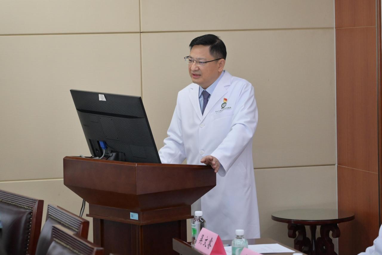 中大團隊成功實施世界首例全腹腔鏡全肝移植術-肽度TIMEDOO